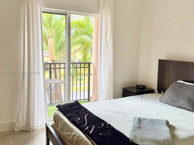 3-bedroom home for rent in Miami - 11269 SW 231st LN - MondialRealty