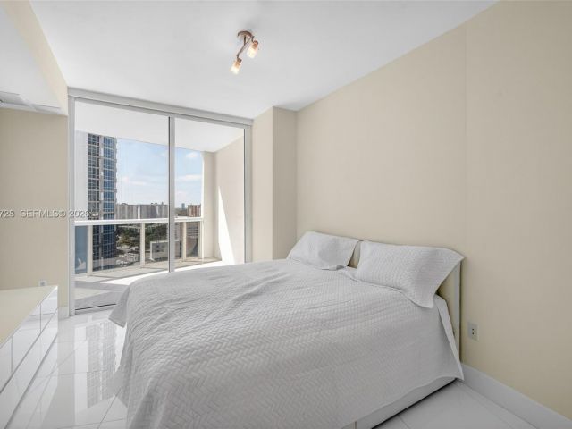 Apartment for sale  Unit #2008 - photo 7496631