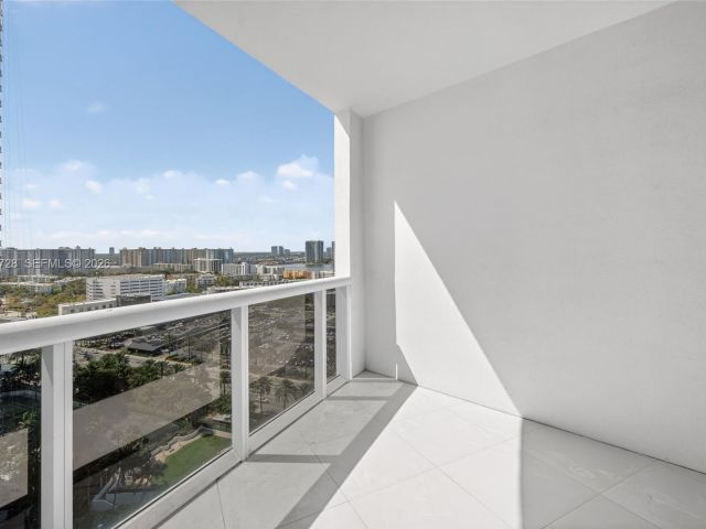 Apartment for sale  Unit #2008 - photo 7496636