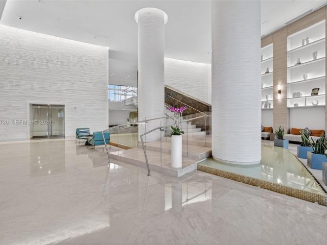 Apartment for sale  Unit #2008 - photo 7496640