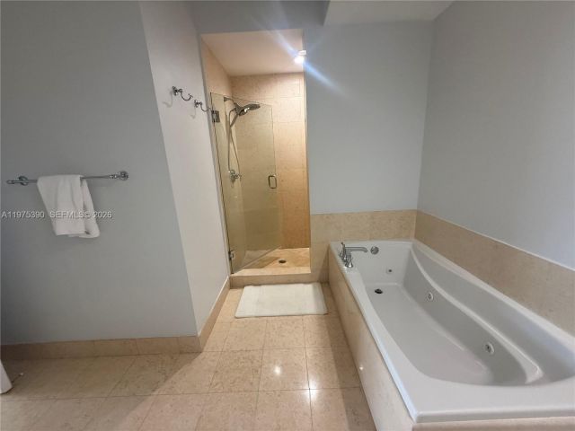 Apartment for rent  Unit #PH09 - photo 7516905