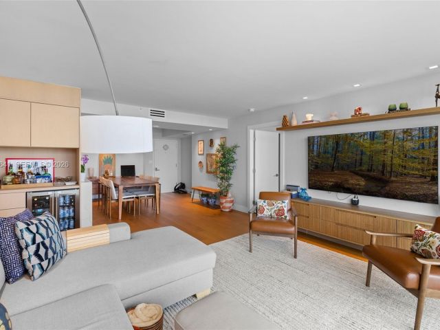 Apartment for sale  Unit #908 - photo 7508611