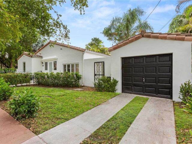 Home for rent at 1222 Genoa St - photo 7470943