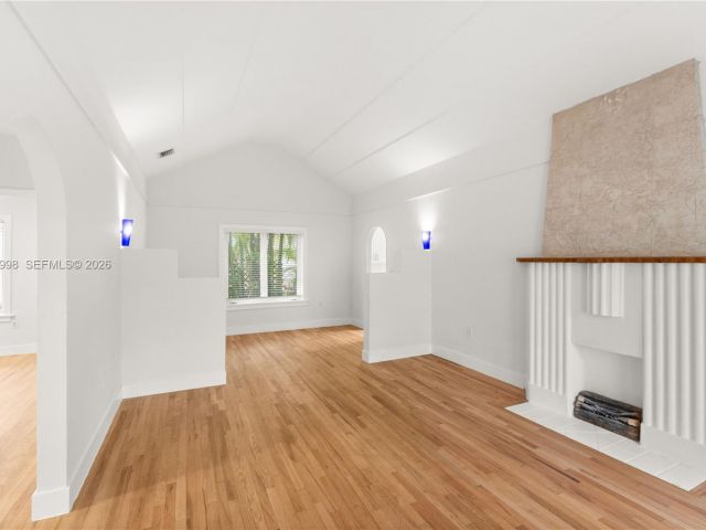 Home for rent at 1222 Genoa St - photo 7470945