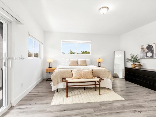 Home for rent at 1123 NE 23rd Ter 1123 - photo 7478673