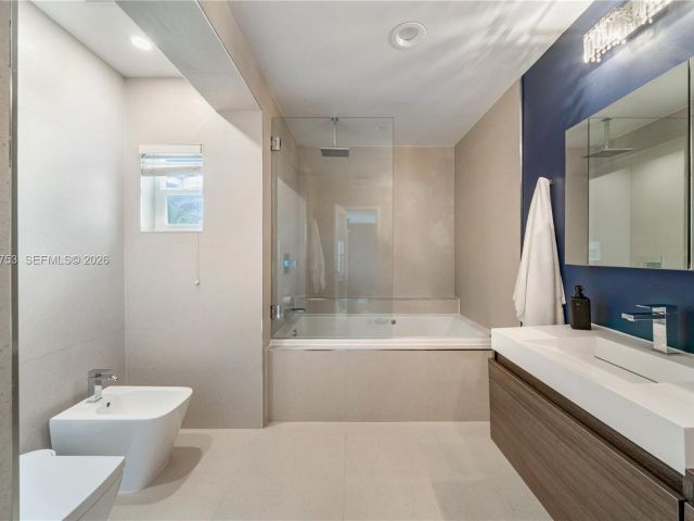 Home for sale at 1880 S Bayshore Dr - photo 7528360