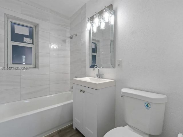 Home for rent at 2410 NW 159th Ter - photo 7479451