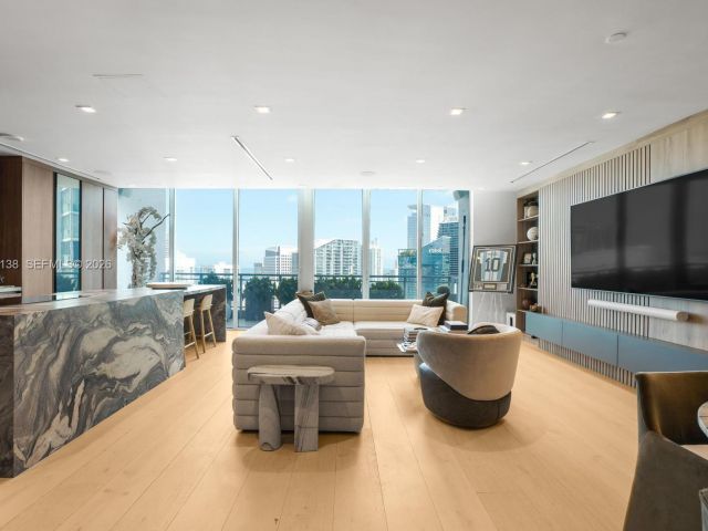 Apartment for sale  Unit #PH-14 - photo 7476678