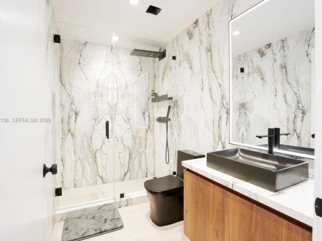 Apartment for sale  Unit #PH-14 - photo 7476685