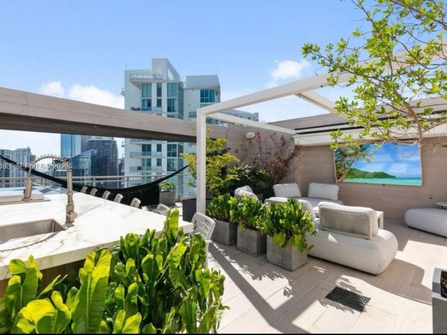 Apartment for sale  Unit #PH-14 - photo 7476693