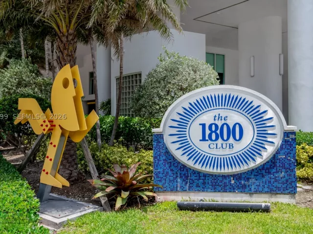2-bedroom condo for sale in Miami - 1800 N Bayshore Dr 2503 - MondialRealty