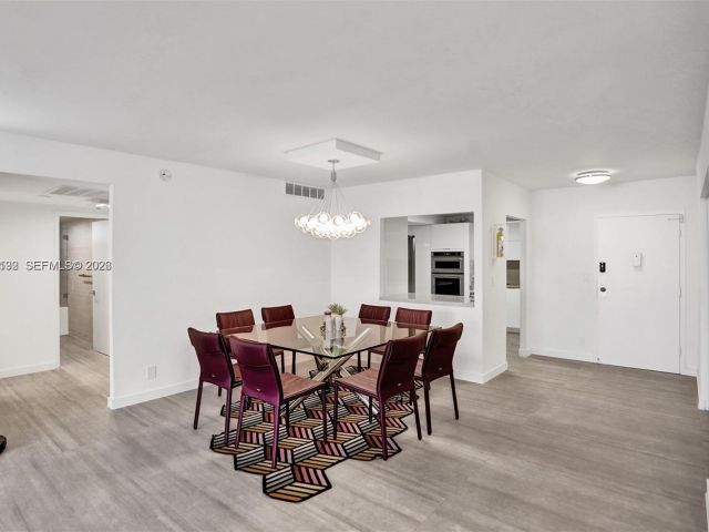 2-bedroom condo for sale in Hallandale Beach - 2500 Parkview Dr 1912 - MondialRealty