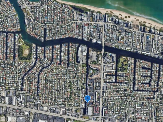 Home for rent at 2533 NE 15th St - photo 7478314