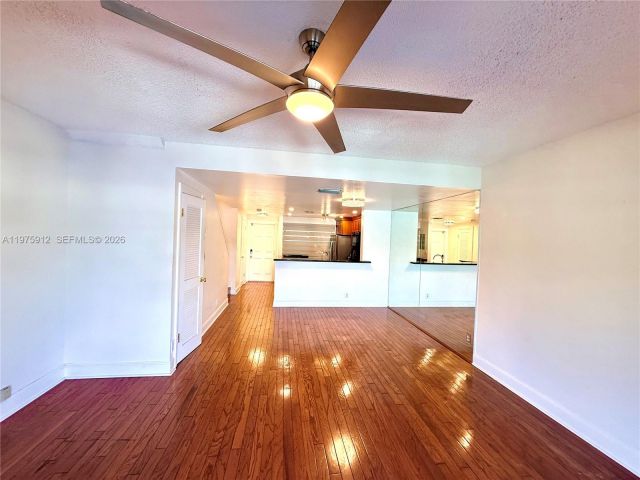 Home for rent at 2533 NE 15th St - photo 7478326