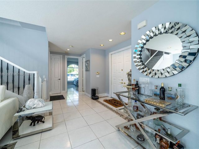 Home for rent at 1547 Mariner Way 0 - photo 7474315