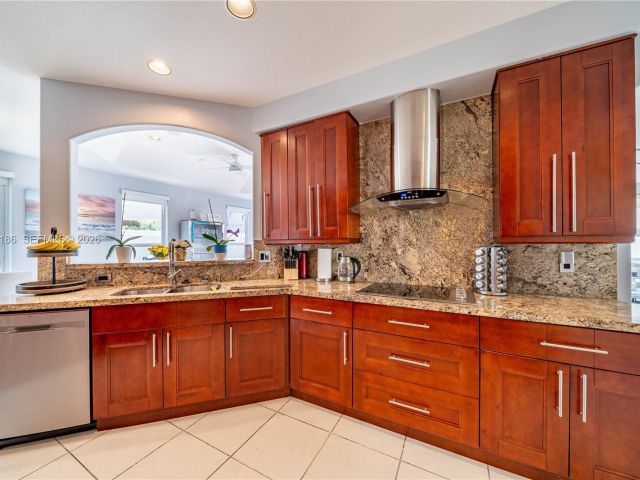 Home for rent at 1547 Mariner Way 0 - photo 7474317