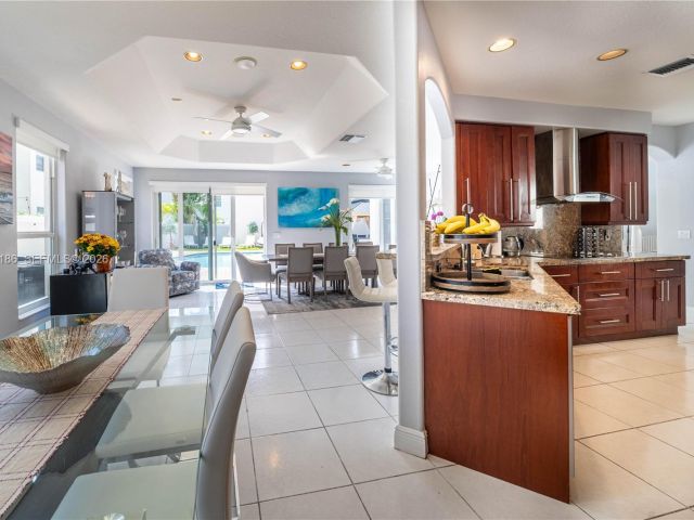 Home for rent at 1547 Mariner Way 0 - photo 7474320