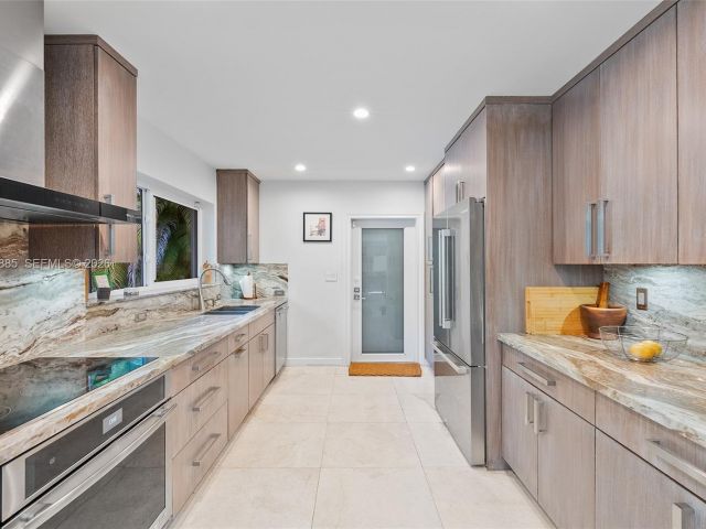 Home for sale at 4510 Ingraham Hwy - photo 7471349