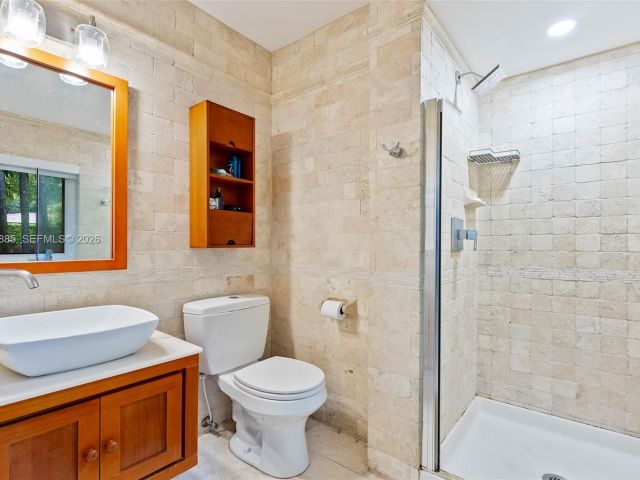 Home for sale at 4510 Ingraham Hwy - photo 7471352