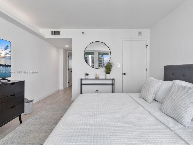 Apartment for rent  Unit #2308 - photo 7533859