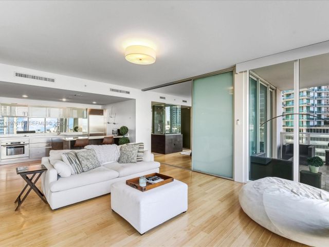 Apartment for rent  Unit #1107 - photo 7488442