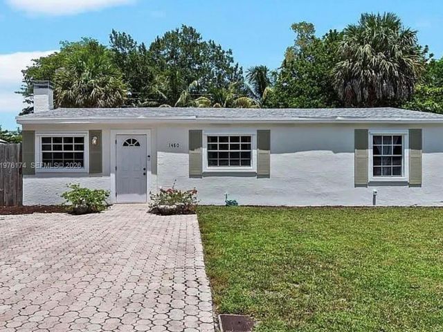 Home for rent at 1480 SW 26th Ave - photo 7513105