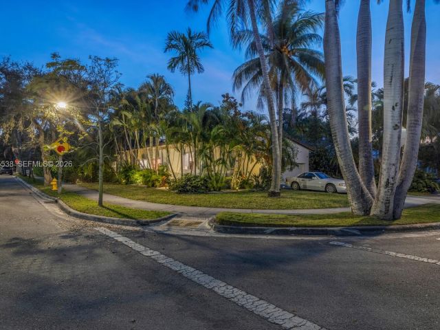 Home for sale at 7630 NE 8th Ave - photo 7521554