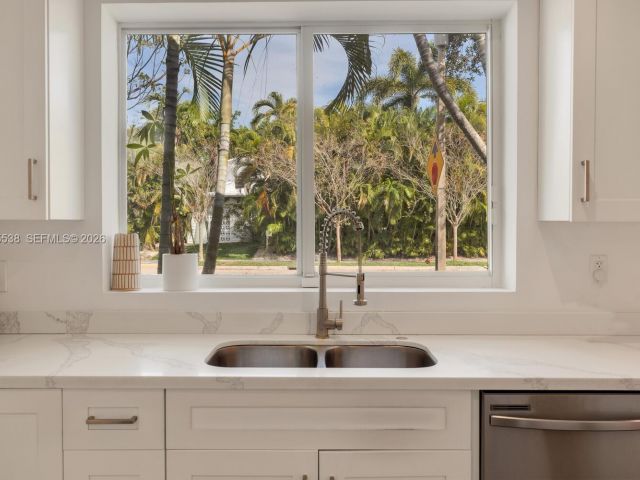 Home for sale at 7630 NE 8th Ave - photo 7521568