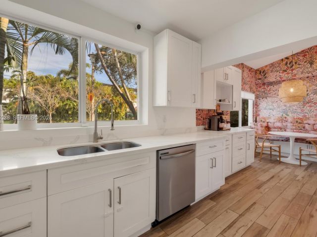 Home for sale at 7630 NE 8th Ave - photo 7521569