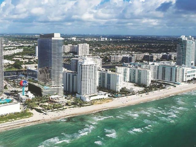 Apartment for sale  Unit #3704 - photo 7512338