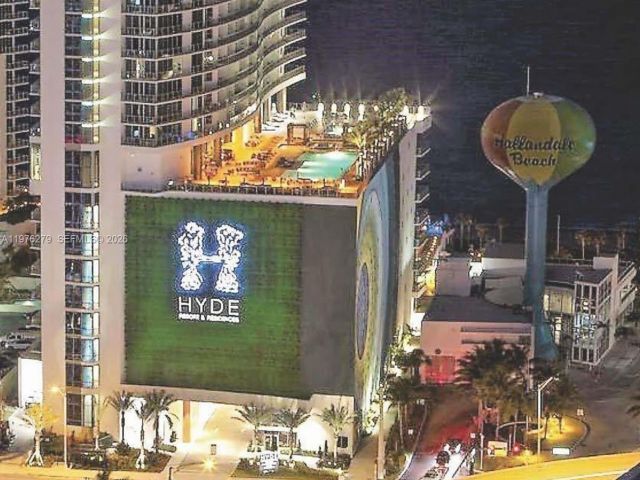 Apartment for sale  Unit #3704 - photo 7512341