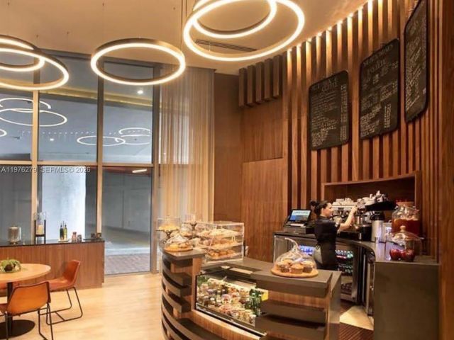 Apartment for sale  Unit #3704 - photo 7512345