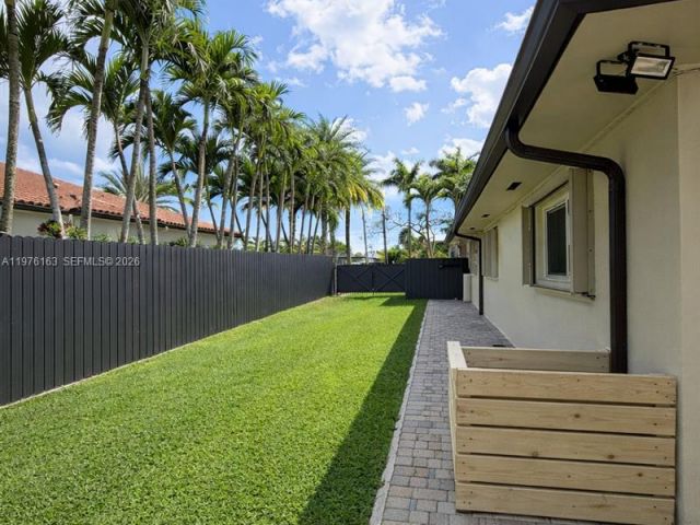 Home for sale at 3500 SW 128th Ave - photo 7493835