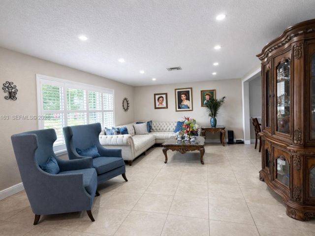 Home for sale at 3500 SW 128th Ave - photo 7493841