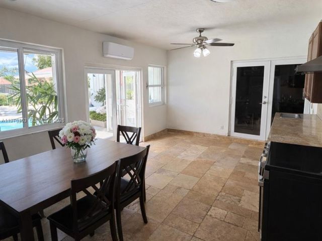 Home for sale at 3500 SW 128th Ave - photo 7493847