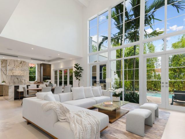 Home for sale at 505 Zamora Ave - photo 7524598