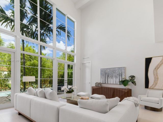 Home for sale at 505 Zamora Ave - photo 7524600