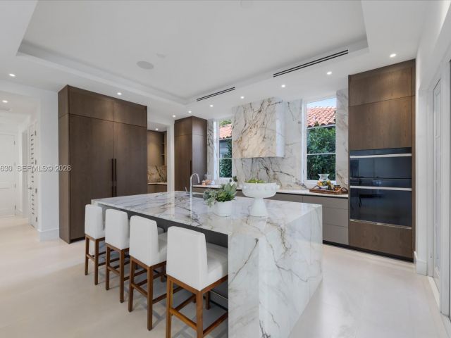 Home for sale at 505 Zamora Ave - photo 7524603