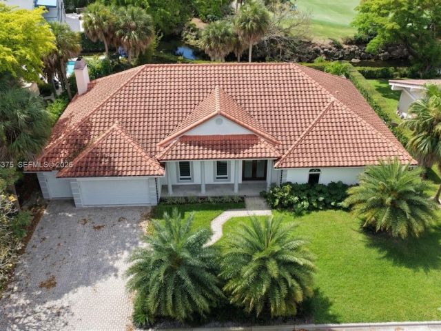 Home for rent at 4934 NW 94th Doral Pl - photo 7533197