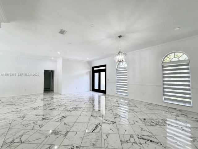 Home for rent at 4934 NW 94th Doral Pl - photo 7533199