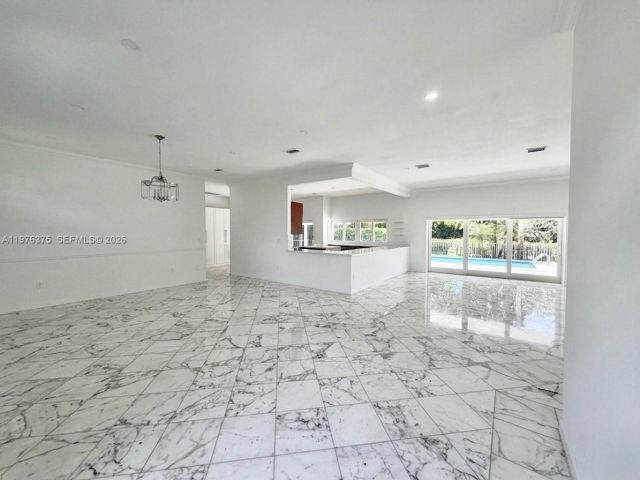 Home for rent at 4934 NW 94th Doral Pl - photo 7533200