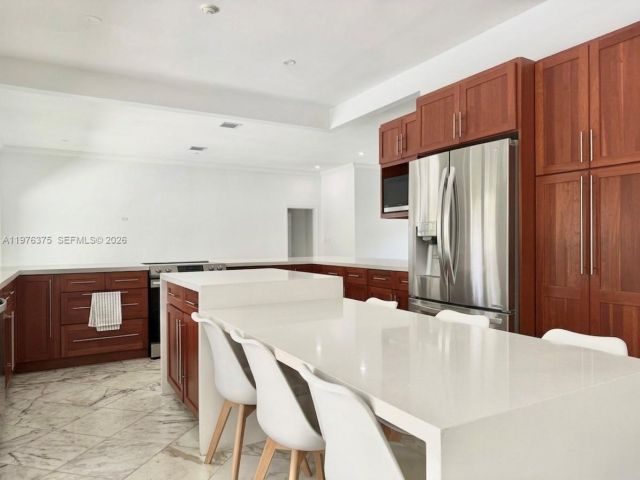 Home for rent at 4934 NW 94th Doral Pl - photo 7533209