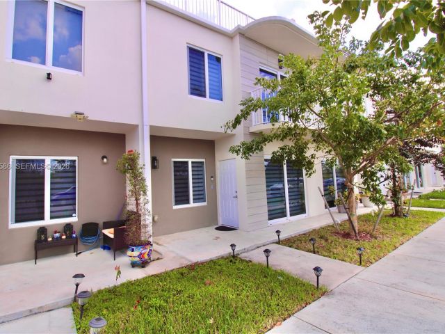 3-bedroom home for rent in Homestead - 25875 SW 145th Ave - MondialRealty