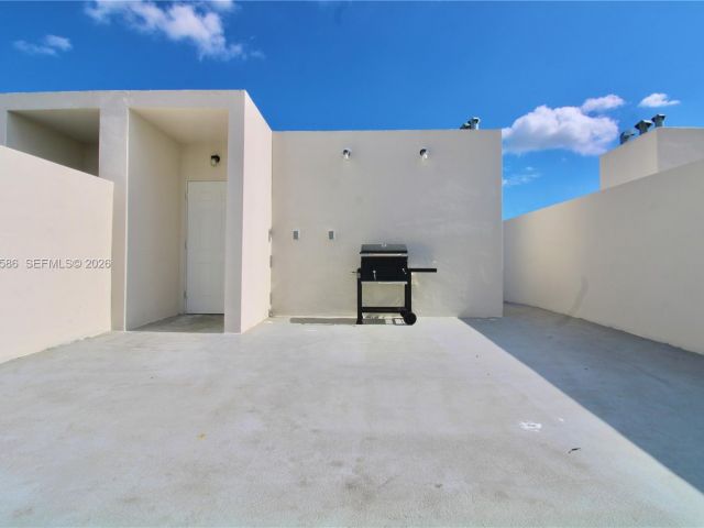 3-bedroom home for rent in Homestead - 25875 SW 145th Ave - MondialRealty