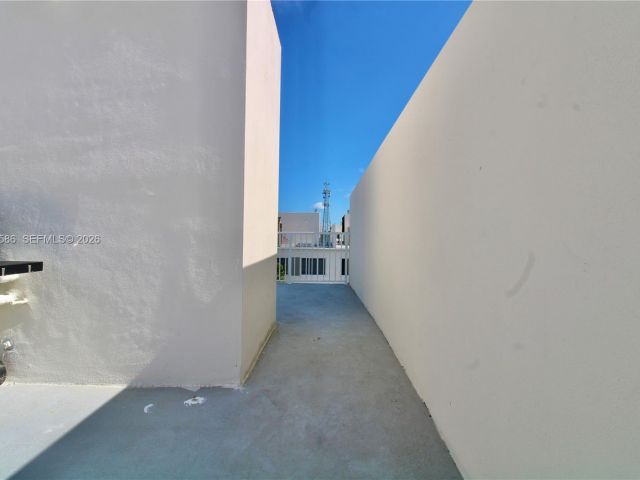 3-bedroom home for rent in Homestead - 25875 SW 145th Ave - MondialRealty