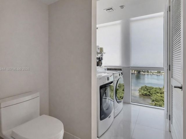 Apartment for sale  Unit #2004 - photo 7497098