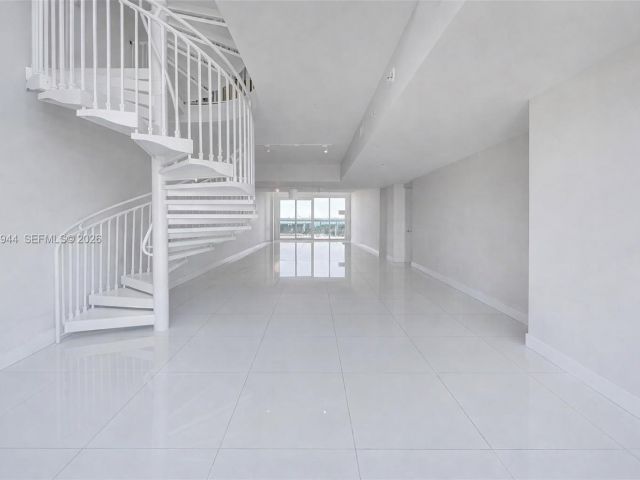 Apartment for sale  Unit #2004 - photo 7497099