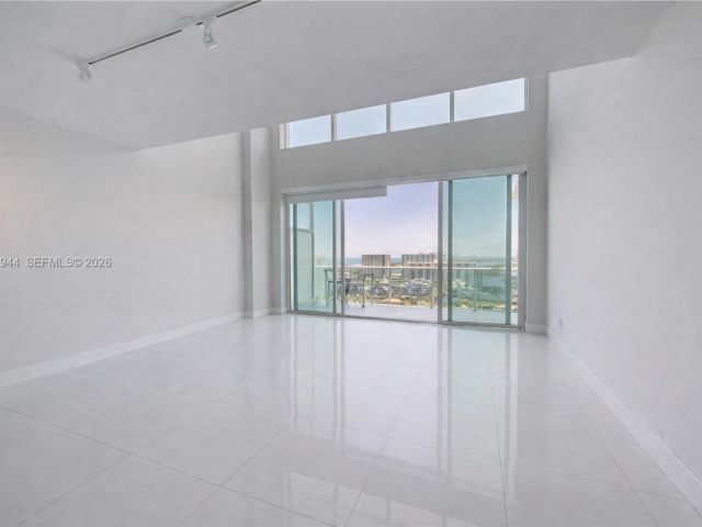 Apartment for sale  Unit #2004 - photo 7497105