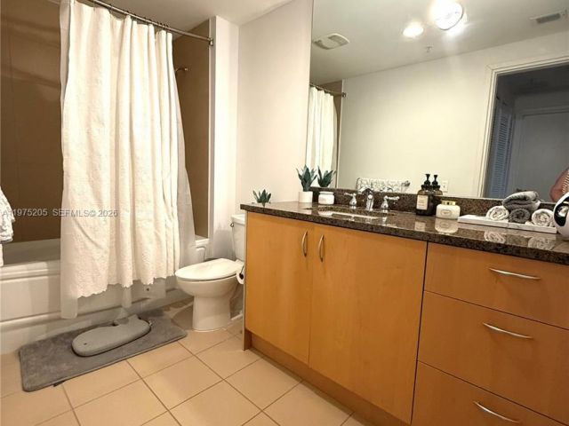 Apartment for sale  Unit #3504 - photo 7496358