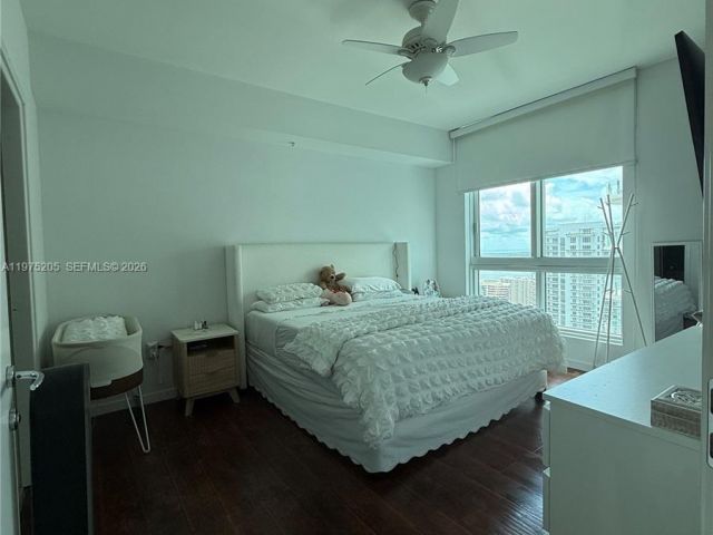 Apartment for sale  Unit #3504 - photo 7496359
